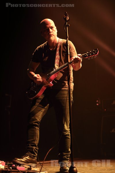 PIXIES - 2023-03-15 - PARIS - Olympia - Joey Santiago